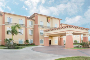  Super 8 by Wyndham Hidalgo at La Plaza Mall & Mcallen Airport  Идальго
